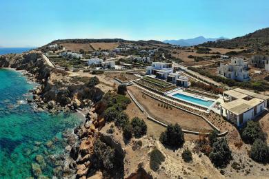 Villa Bella, Paros